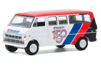 Greenlight Ford Club Wagon 1971 - BFGoodrich Livery (1/64) Scale Model