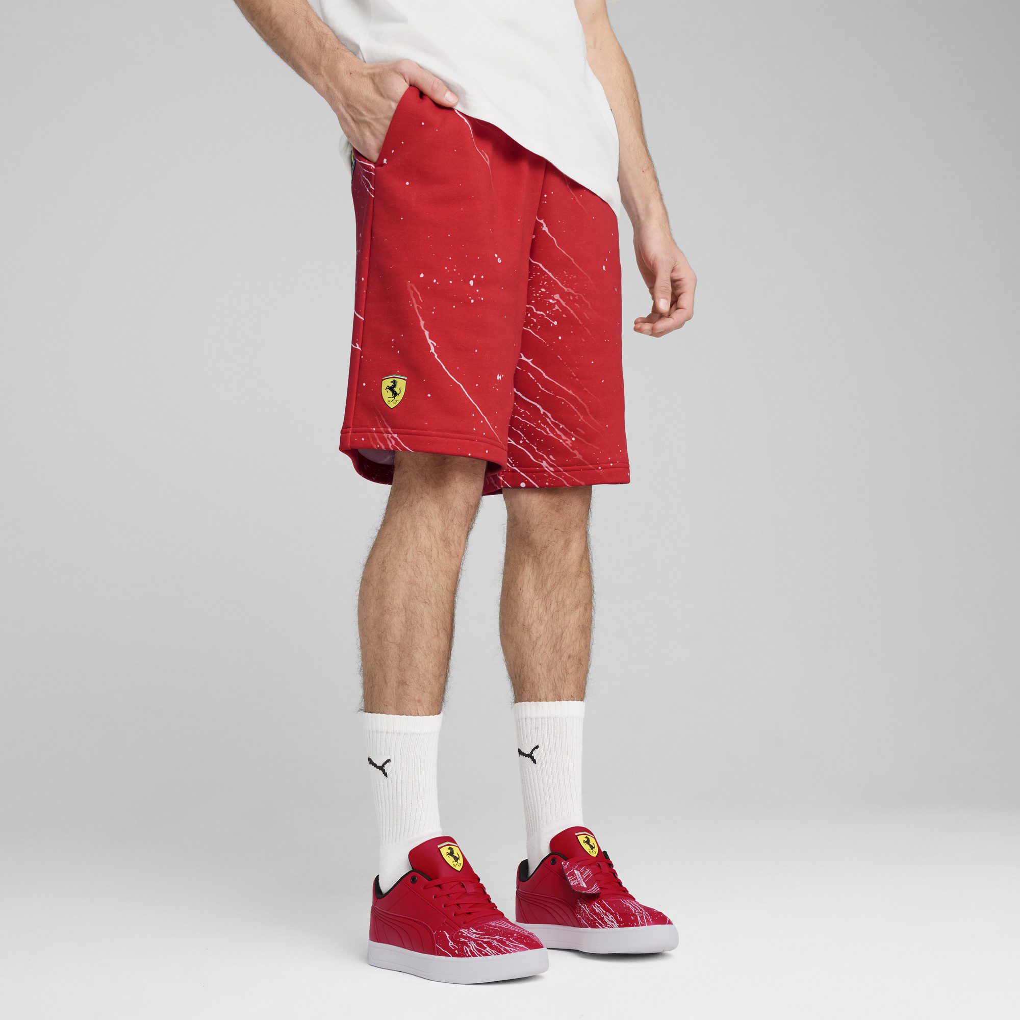 Scuderia Ferrari HP Race Colour Splash Shorts Men - Rosso Corsa - Image 2