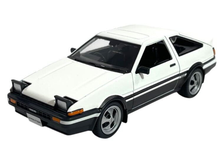 Maisto – Toyota Sprinter Trueno AE86 (1:24 Scale Model) – Timeless Cars