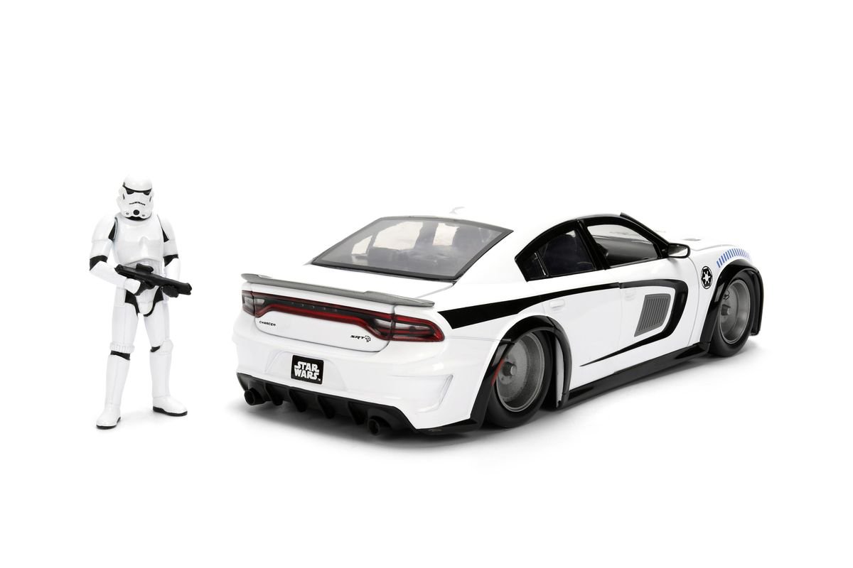 Jada Toys - Star Wars Storm Trooper Dodge Charger SRT Hellcat 2021 (1:24 Scale Model) with Die-Cast Figure - Image 2