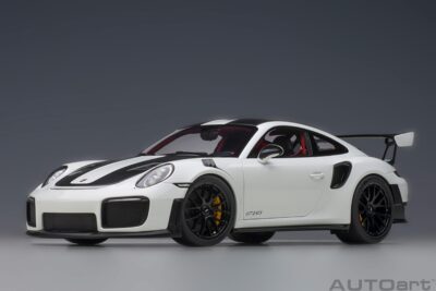 AutoArt - Porsche 911 (991.2) GT2 RS Weissach Package White (1:18 Scale Model Car)