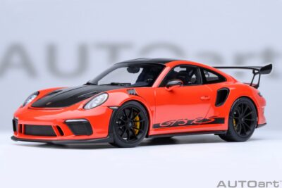 AutoArt - Porsche 911 (991.2) GT3 RS Weissach Package Lava Orange (1:18 Scale Model Car)