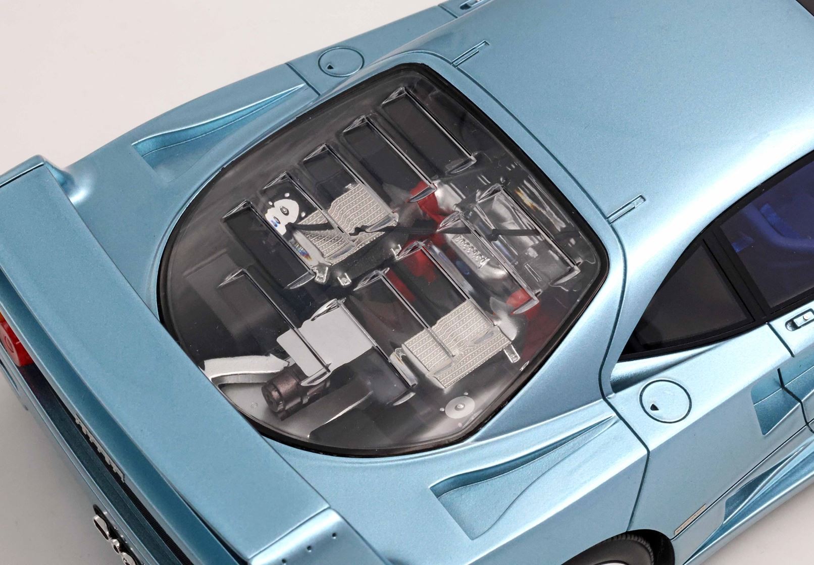 BBR Models - Ferrari F40 1987 Hyperion Blue (1:18 Scale Model) - Image 6