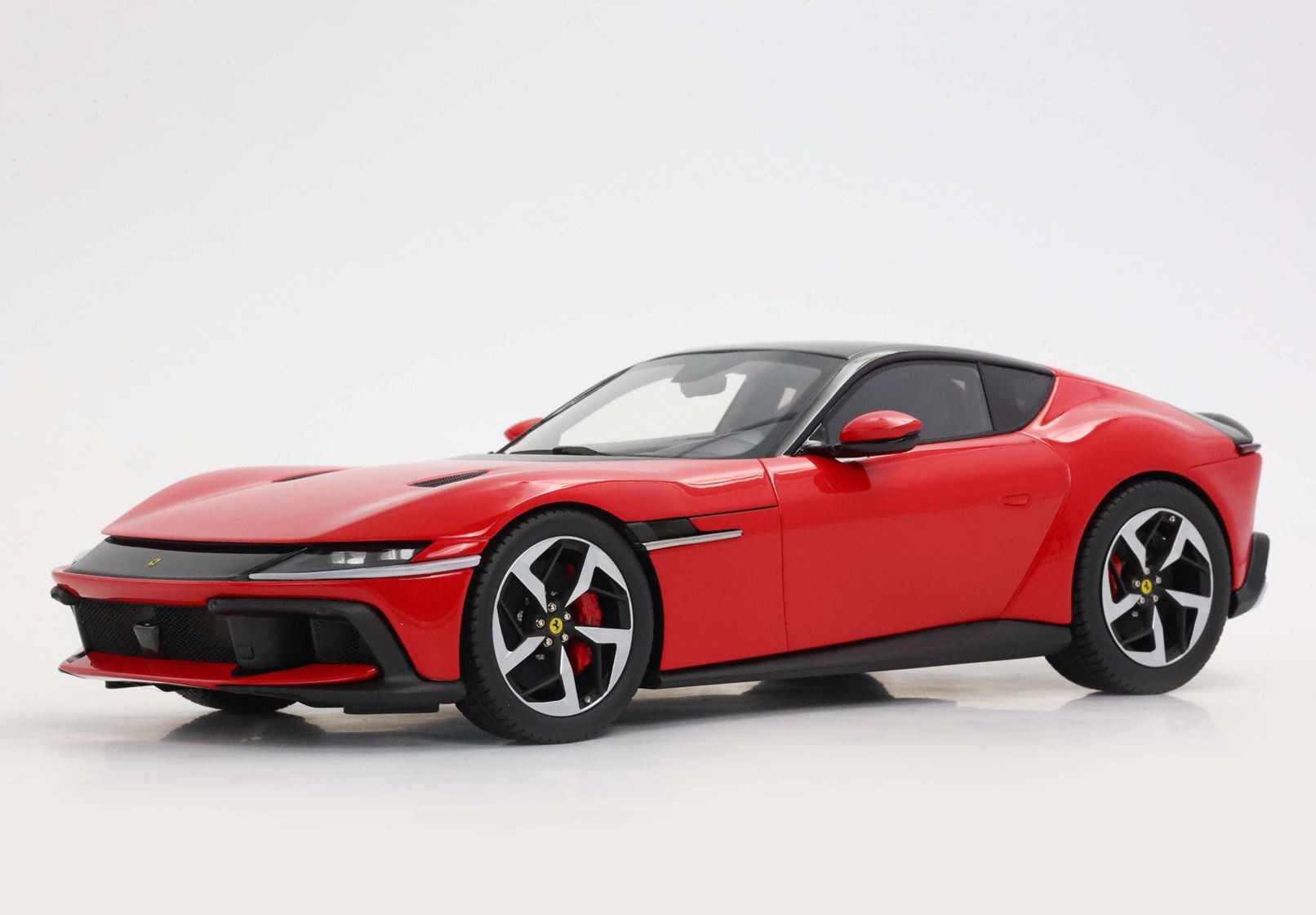 BBR Models - Ferrari 12Cilindri Coupe Rosso Corsa Silver Rims and Red Brakes (1:18 Scale Model) - Image 4
