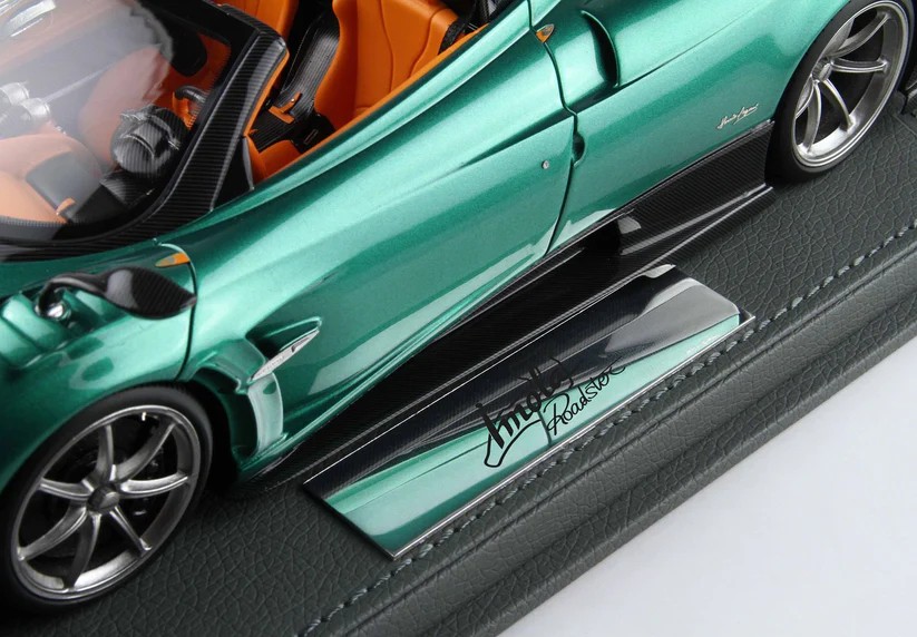 BBR Models - Pagani Imola Roadster Rio Green (1:18 Scale Model) - Image 4